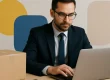 Μεταφορική εταιρεία φορτώνει οικοσκευή σε φορτηγό, αναδεικνύοντας τα βασικά στοιχεία του κόστους μετακόμισης